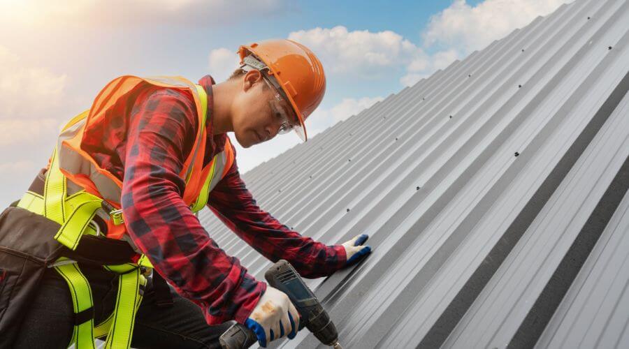 Professional Emergency Roof Repairs services in Azusa, CA
